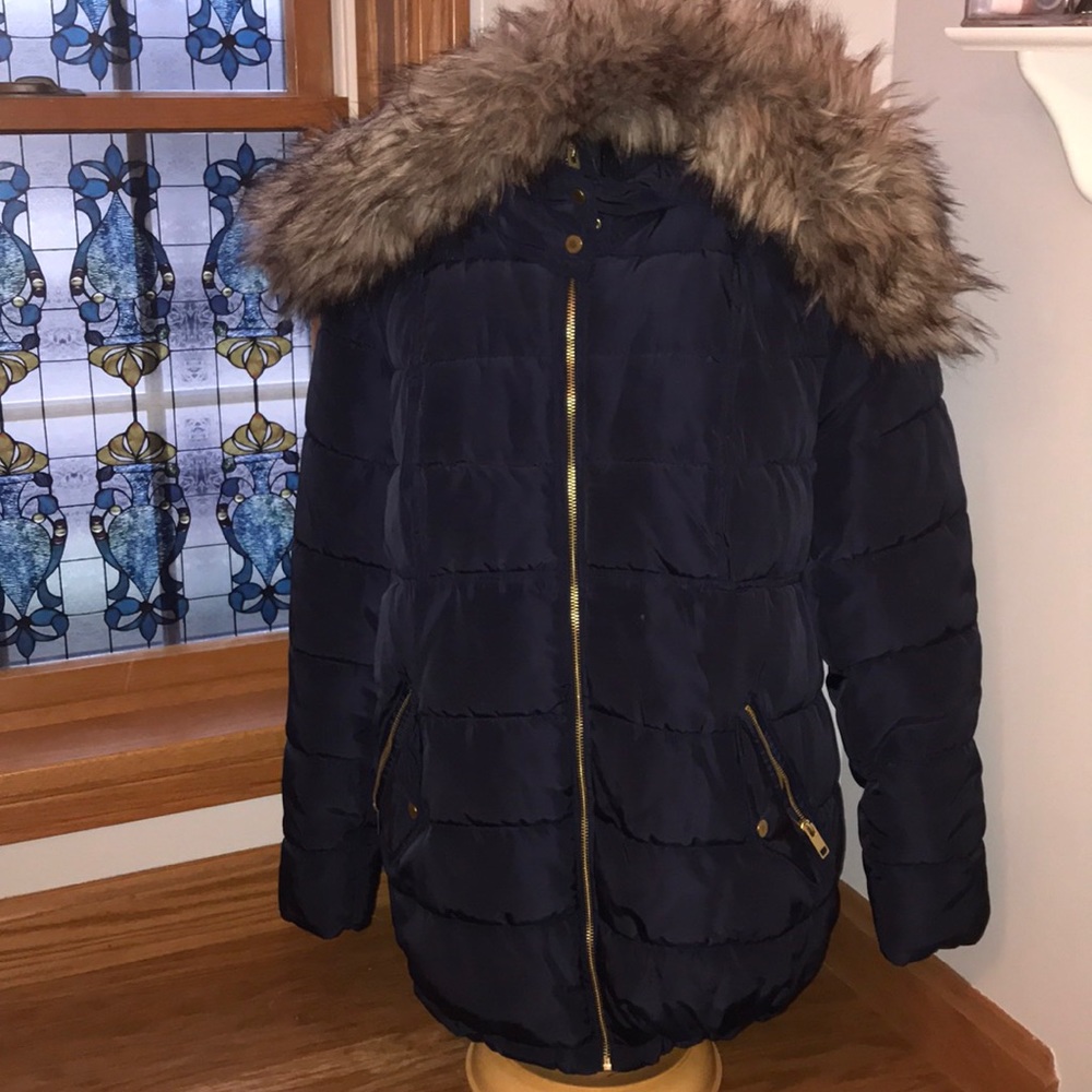 Navy Maternity puffer coat